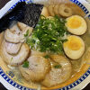柔らかチャーシュに羽付き餃子