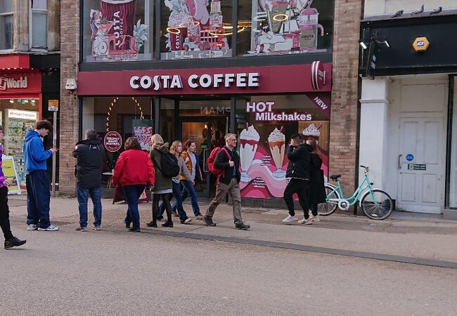 コスタ コーヒー (ウィンダミア店)
