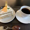 アイス食べ放題朝食ブッフェはケーキも