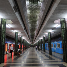 コスモナウトラル駅