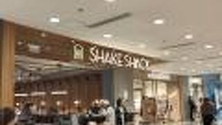 シェイクシャック (IFCモール店)