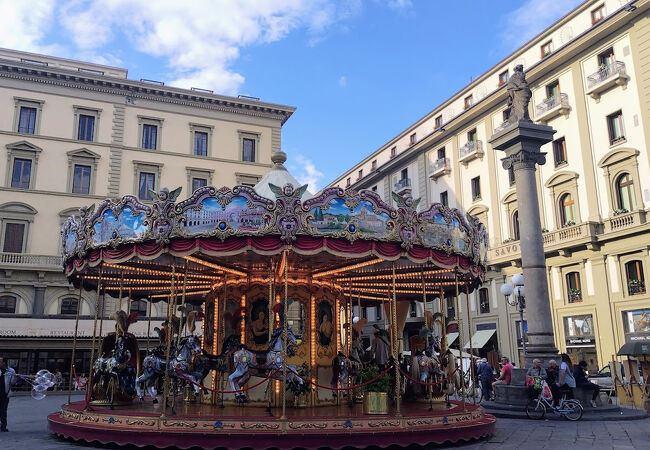 レプッブリカ広場 (フィレンツェ) クチコミ・アクセス・営業時間