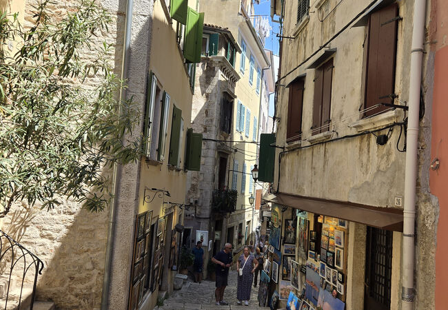 ロヴィニ旧市街