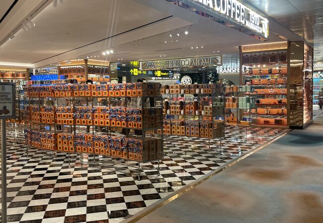 BACHA COFFEE ターミナル1 クチコミ・アクセス・営業時間 BACHA COFFEE ターミナル1 クチコミ・アクセス・営業時間