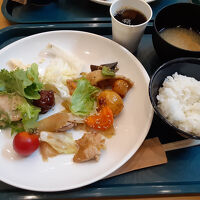 朝食。あさりの味噌汁が特に絶品