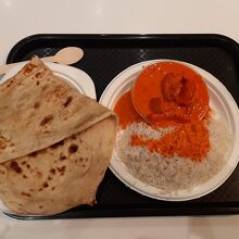 チキンカレーとナン
