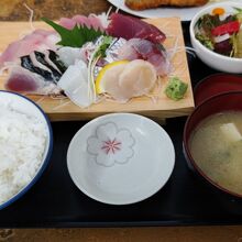 市場食堂 城南店