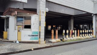 バスターミナル (バンダルスリブガワン)