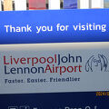 ジョンレノンの名が冠されたリバプール ジョンレノン国際空港 (LPL) 