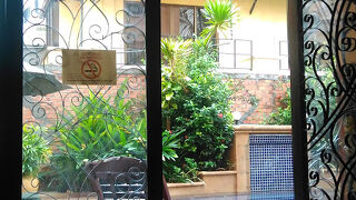 DEN HOTEL TOTONOU SIEM REAP