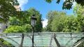 モンマルトルのケーブルカー