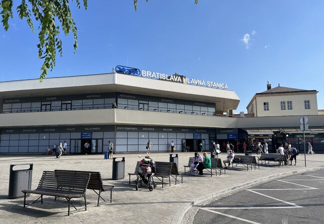 ブラチスラヴァ中央駅