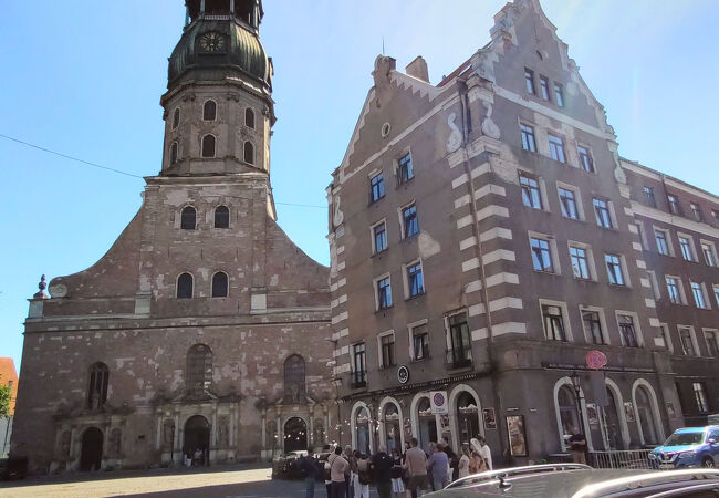 聖ペテロ (ペーテラ)教会