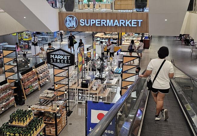SMマカティ