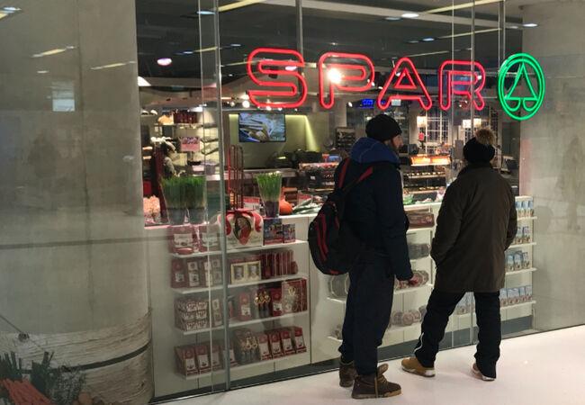 シュパー (ケルントナーリング店)