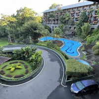 緑豊かな敷地内の散歩がおすすめです。