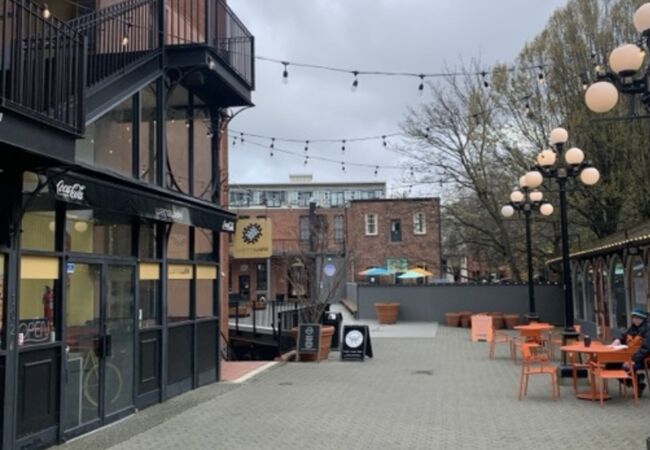 マーケットスクエア