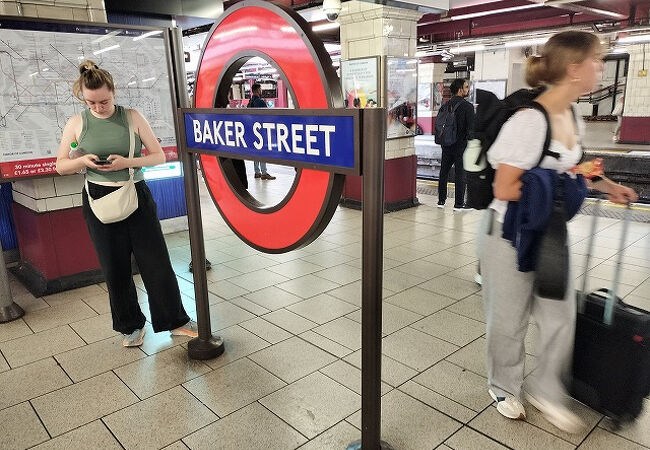 ベーカー ストリート駅