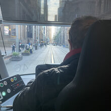 運転席かぶりつき