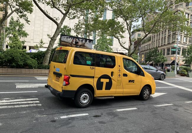ハッピー】ブリキ タクシー N.Y.C TAXI ニューヨーク市