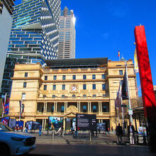 カスタムズ ハウス