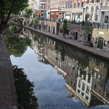 ドム塔から少し歩いた当たりの運河景色