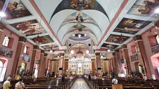 特徴的で美しい教会