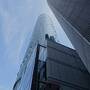 円柱のような高層ビルがマインタワー