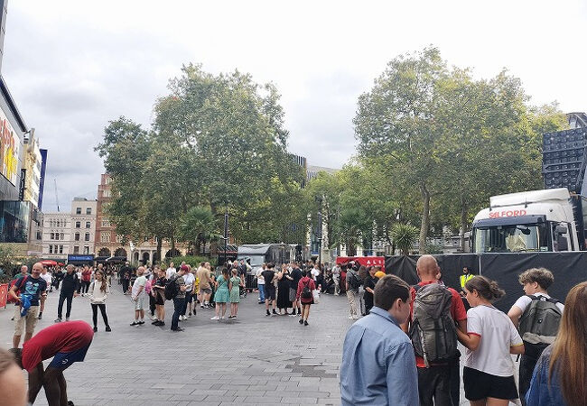 レスター スクウェア