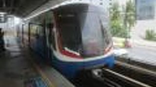サパーンタクシン駅 (ＢＴＳ)