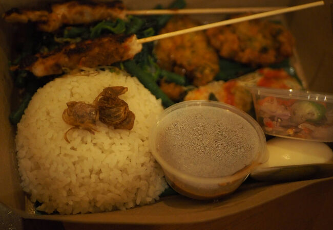 デリバリーで利用　Cempaka Warung