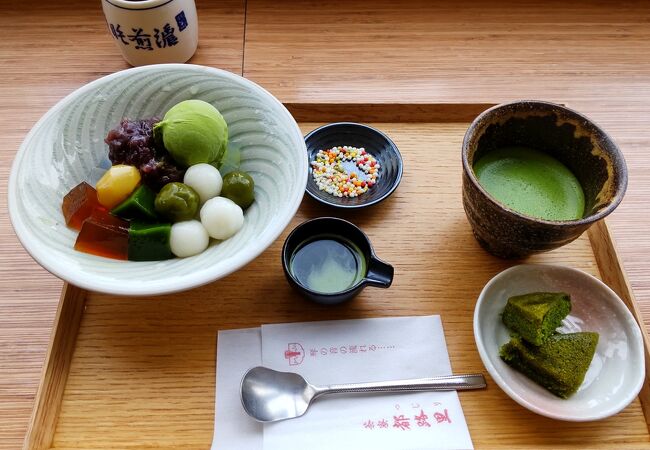 茶寮都路里 大丸東京店