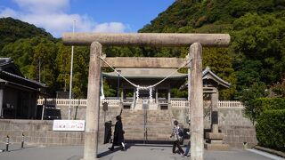 鶴嶺神社