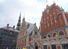 ブラックヘッドの会館