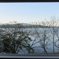 4階は外の木で湖が見えませんでした。残念