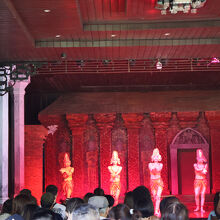 チャムダンスショー