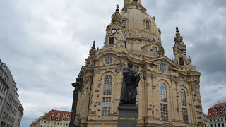 フラウエン教会 (聖母教会)