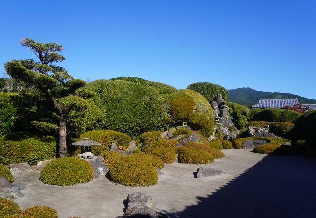 平山克己氏庭園