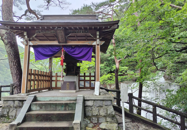 五龍王神社