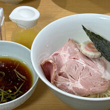 醤油　つけ麺