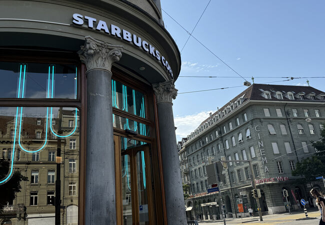スターバックスコーヒー (ヴァイセンハウス広場店)