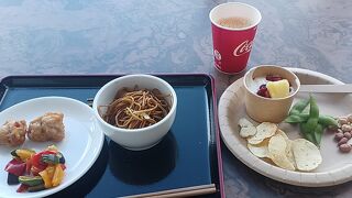 プライオリティパスでラウンジ堪能