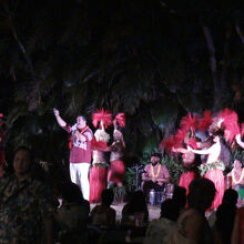 ワイキキ スターライト ルアウ