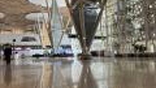 マラケシュ・メナラ空港 (RAK)