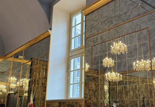 パラッツォ・レアーレ