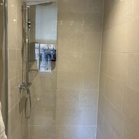 レインシャワーは使い方が難しくて床をビショビショにしちゃう