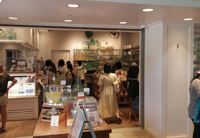 ディーン アンド デルーカ (ロイヤル ハワイアン センター店)
