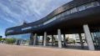 みなと交流センター はーばりー