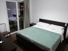 ホテル ヴェルザーツィ 写真