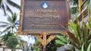 ドワラカ ザ ロイヤル ヴィラズ